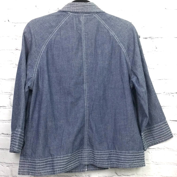 Chico’s Women’s Chambray White Stitch Notch Collar Flap Front Pocket Blazer 2 - Picture 5 of 11